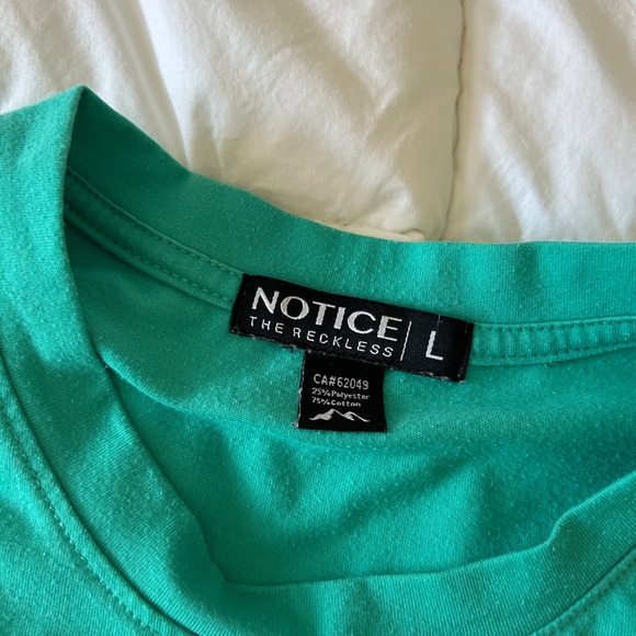 Long sleeve Notice the Reckless. - Picture 3 of 4